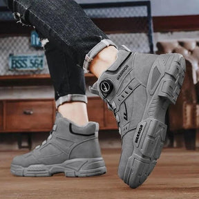 [Oferta de Mês dos Pais] Kit Bota Militar Warrior Masculina de Couro Legitimo + 3 BRINDES: Cinto, Relógio e Carteira